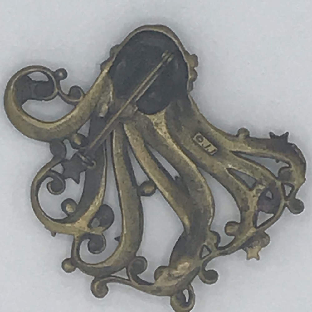 JJ Celestial Goddess Pin - Picture 3 of 5